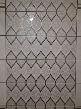 Люк под плитку Нажимной Секрет-Лайт 300*700 Люк под плитку Нажимной Секрет-Лайт 300*700